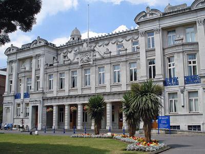 ucl建筑作品集要求是什么？