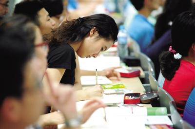 高考失利有什么出路？首選美國(guó)留學(xué)