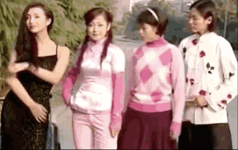 1543806574169891.gif