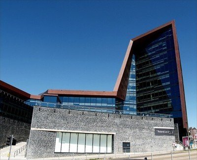 普利茅斯大學排名