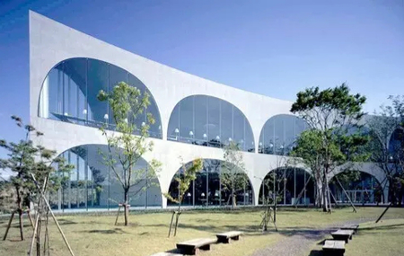多摩美術(shù)大學(xué)學(xué)費(fèi)需要多少？.png