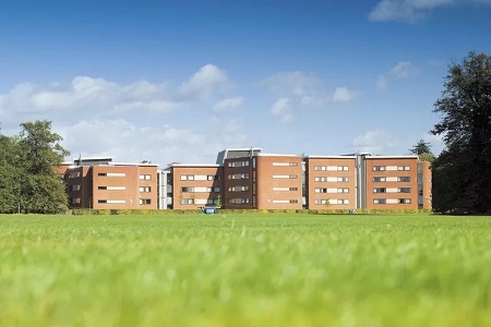 英國雷丁大學(xué)世界排名第幾？
