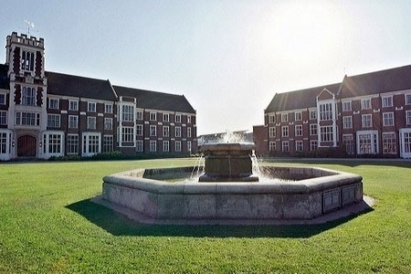 拉夫堡大學(xué)藝術(shù)設(shè)計(jì)專業(yè)國(guó)內(nèi)認(rèn)可嗎？
