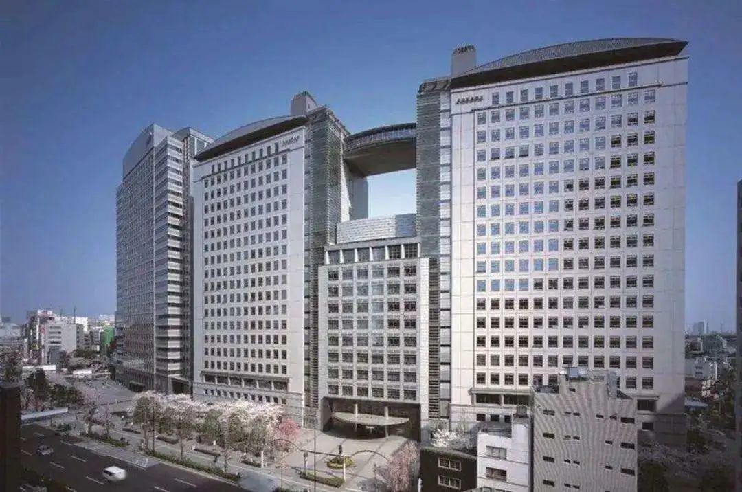 日本文化時(shí)尚大學(xué)院大學(xué)學(xué)費(fèi)多少？