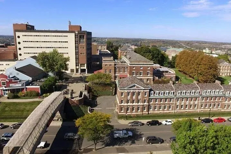 倫斯勒理工大學美國排名多少位？