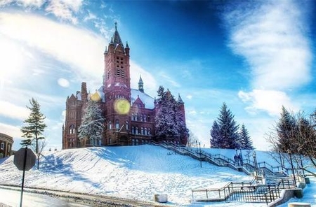 美國(guó)雪城大學(xué)算名校嗎？?jī)?yōu)勢(shì)專業(yè)有哪些？